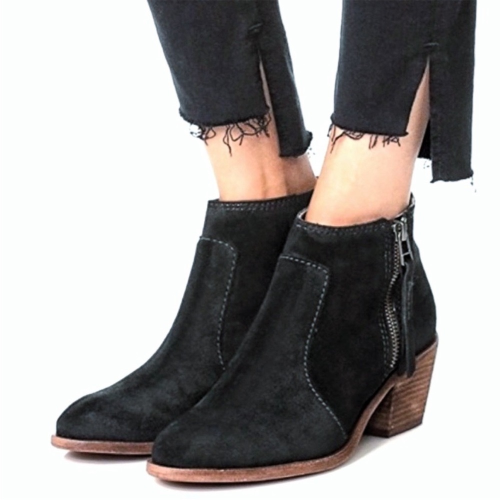 Madewell Janice Suede Black Booties Size 7 1/2